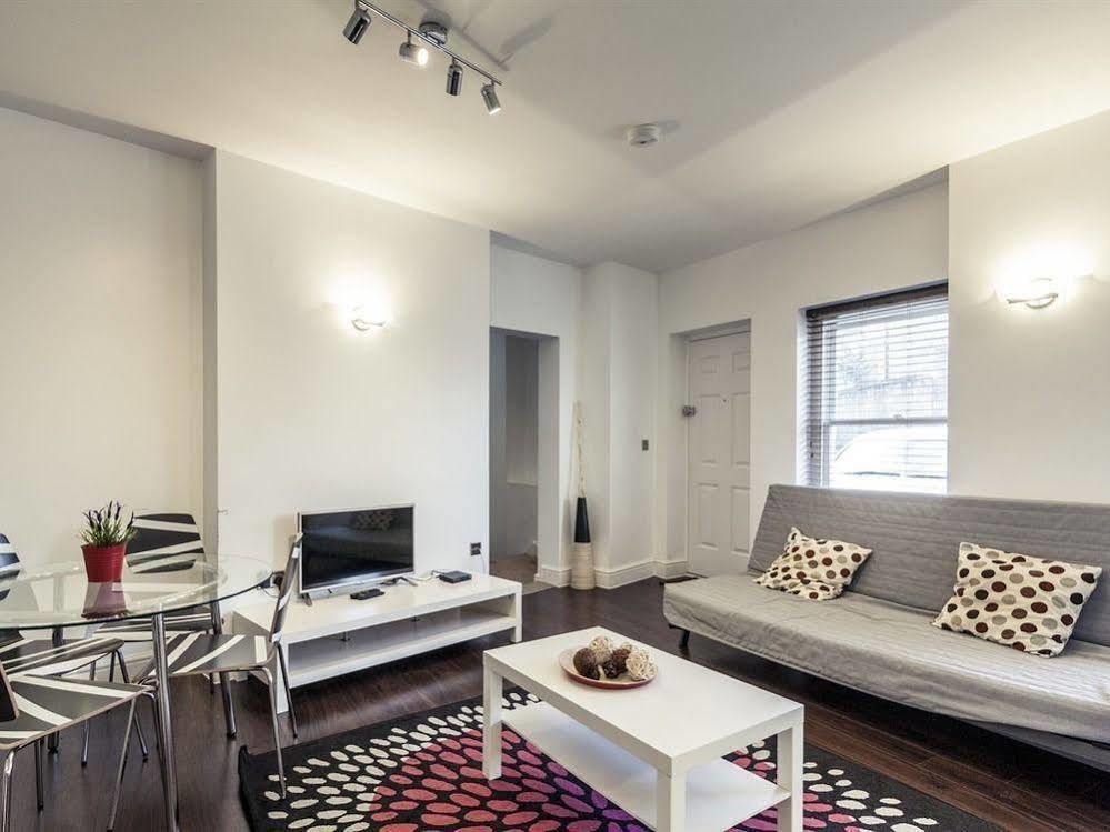 Aparts - Euston Apartment London