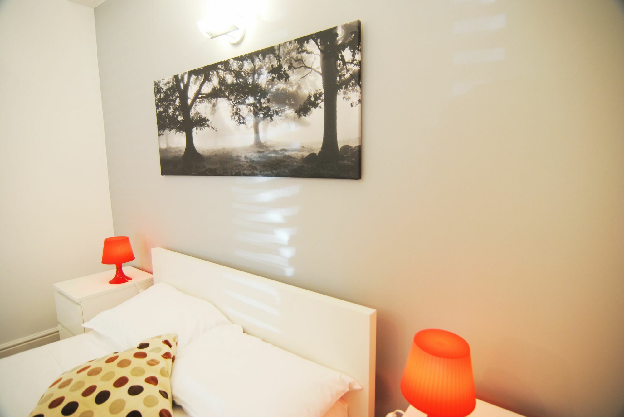 Aparts - Euston Apartment *